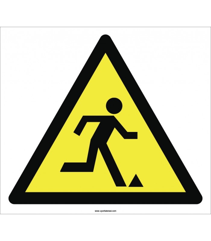 PF1016 - Dikkat Tökezleme Düşme Tehlikesi İşareti