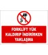 ZY2715  - Forklift Yük Kaldırıp İndirirken Yaklaşma
