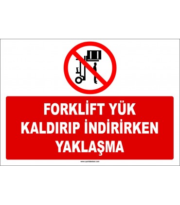 ZY2715  - Forklift Yük Kaldırıp İndirirken Yaklaşma